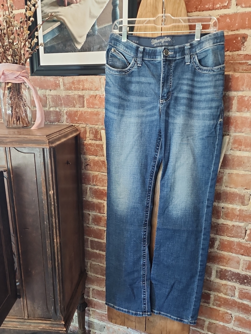 Wrangler Women's Indigo Straight-Leg Jeans